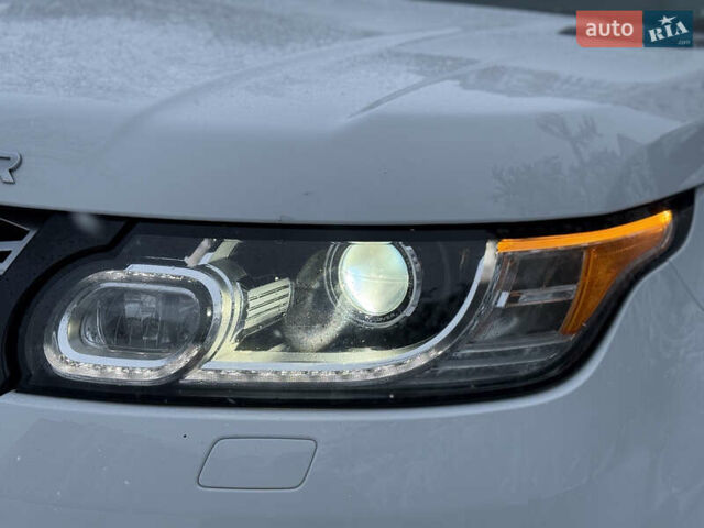 Белый Ленд Ровер Рендж Ровер Спорт, объемом двигателя 3 л и пробегом 175 тыс. км за 23800 $, фото 25 на Automoto.ua