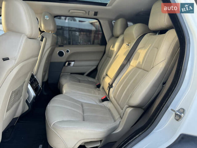 Белый Ленд Ровер Рендж Ровер Спорт, объемом двигателя 2.99 л и пробегом 172 тыс. км за 25500 $, фото 8 на Automoto.ua