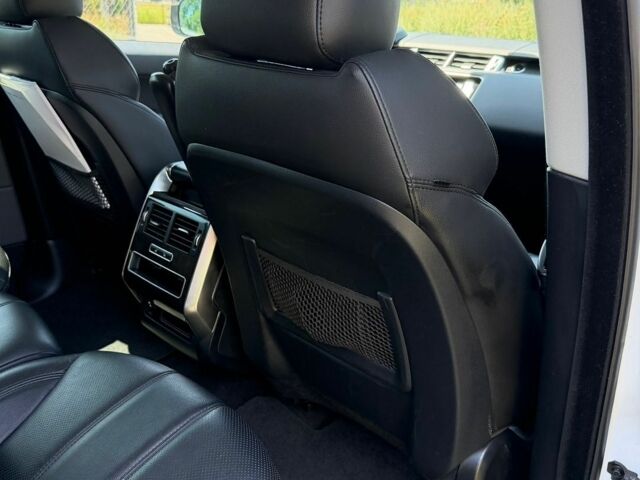 Білий Ленд Ровер Range Rover Sport, об'ємом двигуна 2.99 л та пробігом 142 тис. км за 25700 $, фото 34 на Automoto.ua