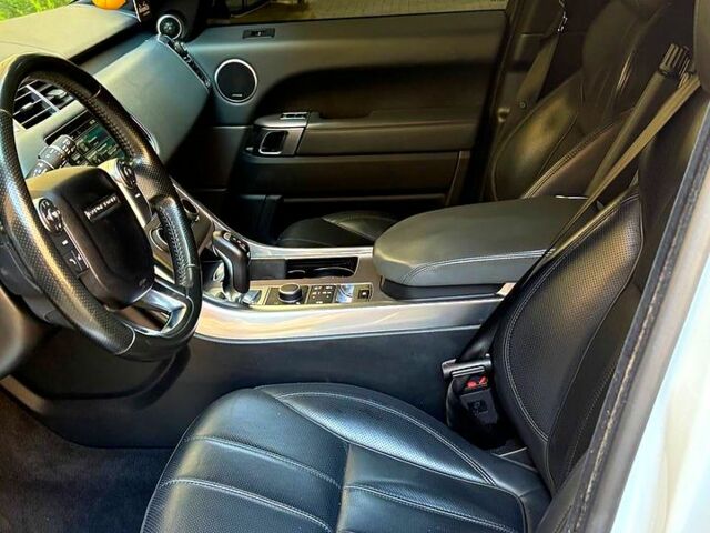 Белый Ленд Ровер Рендж Ровер Спорт, объемом двигателя 3 л и пробегом 180 тыс. км за 25500 $, фото 5 на Automoto.ua