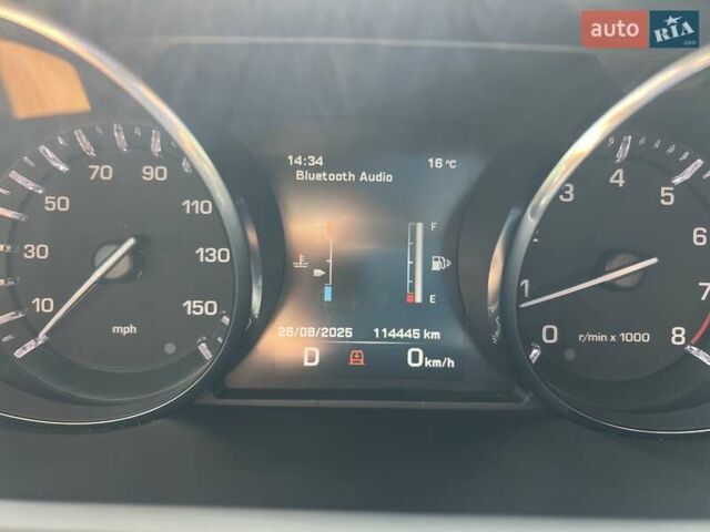 Білий Ленд Ровер Range Rover Sport, об'ємом двигуна 3 л та пробігом 120 тис. км за 30000 $, фото 52 на Automoto.ua