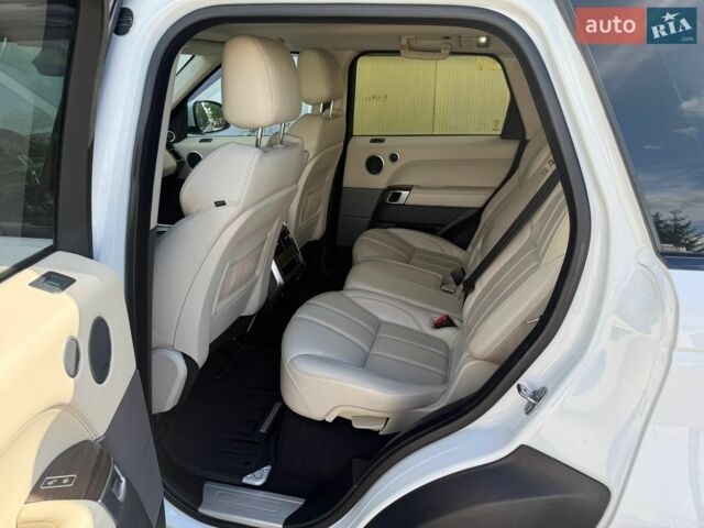 Білий Ленд Ровер Range Rover Sport, об'ємом двигуна 3 л та пробігом 171 тис. км за 22500 $, фото 45 на Automoto.ua