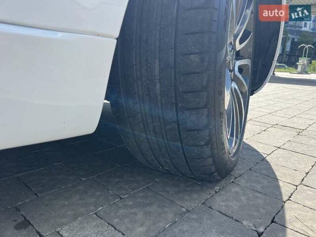 Білий Ленд Ровер Range Rover Sport, об'ємом двигуна 3 л та пробігом 120 тис. км за 30000 $, фото 49 на Automoto.ua