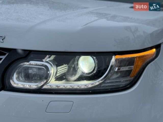 Белый Ленд Ровер Рендж Ровер Спорт, объемом двигателя 3 л и пробегом 170 тыс. км за 26500 $, фото 41 на Automoto.ua