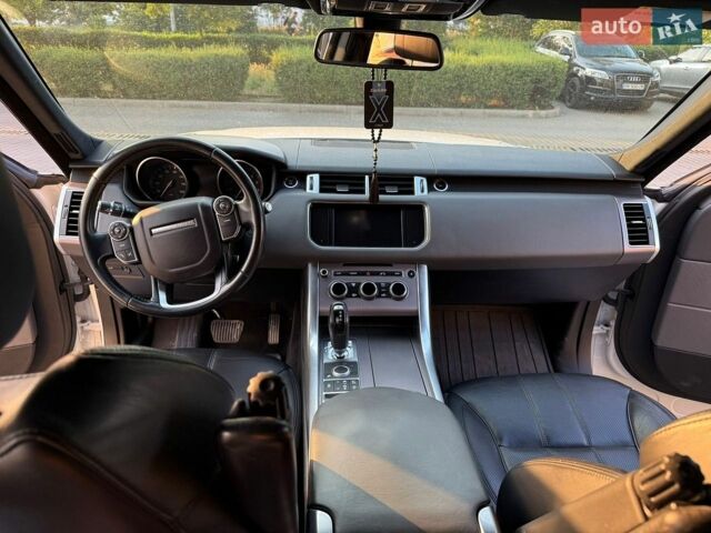 Білий Ленд Ровер Range Rover Sport, об'ємом двигуна 3 л та пробігом 186 тис. км за 25300 $, фото 17 на Automoto.ua