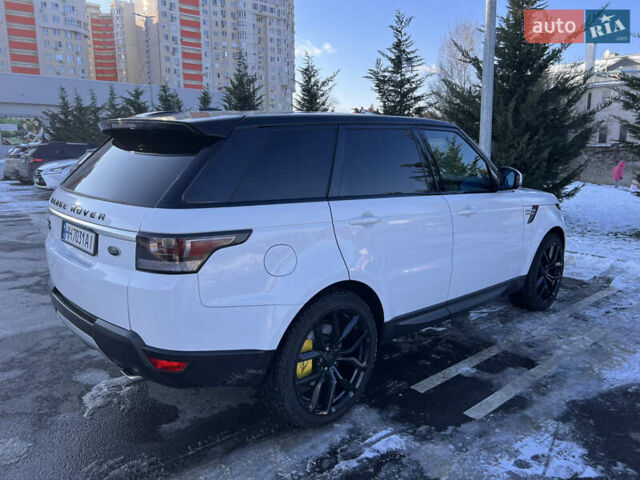 Белый Ленд Ровер Рендж Ровер Спорт, объемом двигателя 3 л и пробегом 186 тыс. км за 25500 $, фото 3 на Automoto.ua