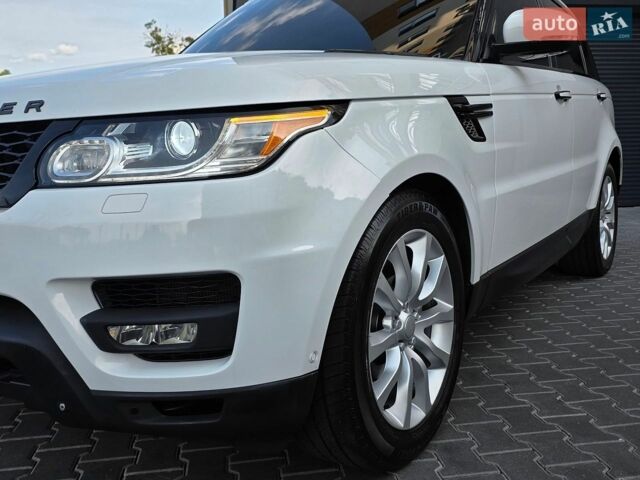 Білий Ленд Ровер Range Rover Sport, об'ємом двигуна 3 л та пробігом 194 тис. км за 23777 $, фото 27 на Automoto.ua