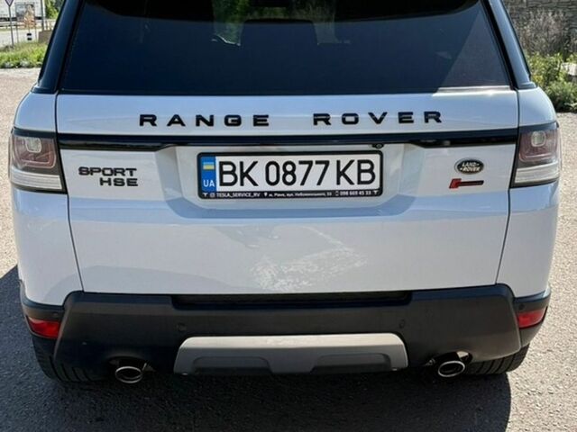 Білий Ленд Ровер Range Rover Sport, об'ємом двигуна 3 л та пробігом 215 тис. км за 22800 $, фото 17 на Automoto.ua