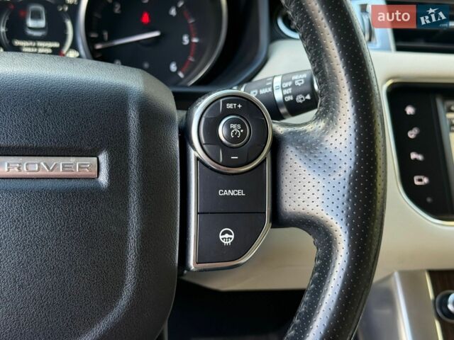 Білий Ленд Ровер Range Rover Sport, об'ємом двигуна 3 л та пробігом 171 тис. км за 22500 $, фото 40 на Automoto.ua