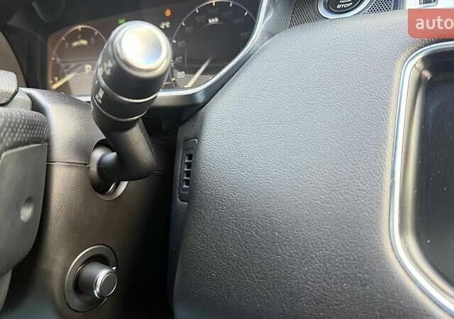 Білий Ленд Ровер Range Rover Sport, об'ємом двигуна 3 л та пробігом 261 тис. км за 26990 $, фото 25 на Automoto.ua