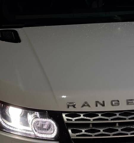 Белый Ленд Ровер Рендж Ровер Спорт, объемом двигателя 2.99 л и пробегом 162 тыс. км за 32000 $, фото 3 на Automoto.ua