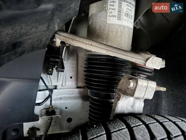 Белый Ленд Ровер Рендж Ровер Спорт, объемом двигателя 2.99 л и пробегом 104 тыс. км за 29500 $, фото 50 на Automoto.ua