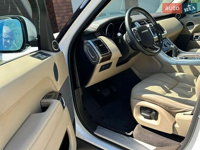 Білий Ленд Ровер Range Rover Sport, об'ємом двигуна 3 л та пробігом 148 тис. км за 24300 $, фото 7 на Automoto.ua