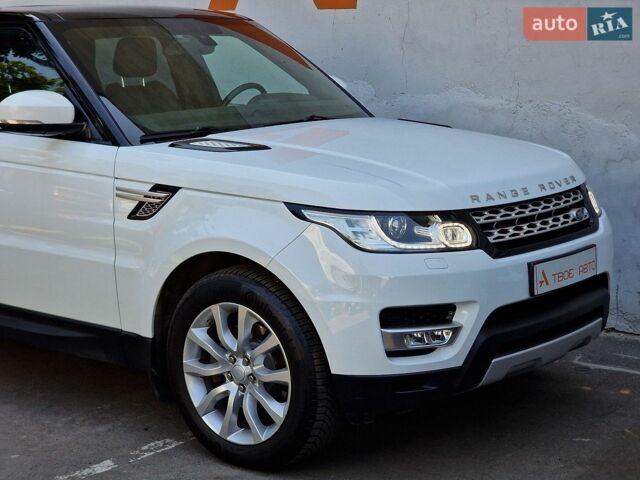 Білий Ленд Ровер Range Rover Sport, об'ємом двигуна 2.99 л та пробігом 99 тис. км за 28490 $, фото 23 на Automoto.ua