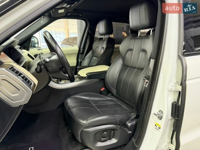 Білий Ленд Ровер Range Rover Sport, об'ємом двигуна 2.99 л та пробігом 99 тис. км за 28500 $, фото 19 на Automoto.ua