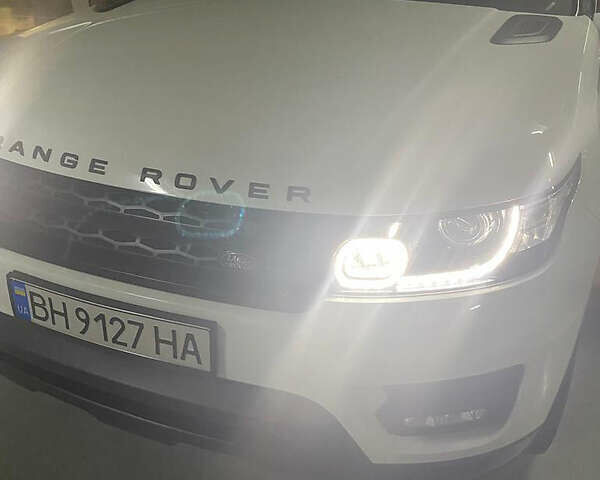 Білий Ленд Ровер Range Rover Sport, об'ємом двигуна 3 л та пробігом 83 тис. км за 44999 $, фото 2 на Automoto.ua