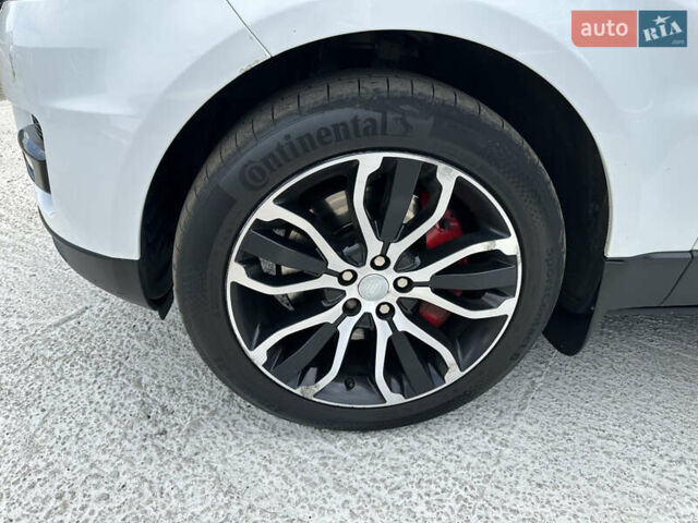 Білий Ленд Ровер Range Rover Sport, об'ємом двигуна 2.99 л та пробігом 164 тис. км за 31999 $, фото 33 на Automoto.ua