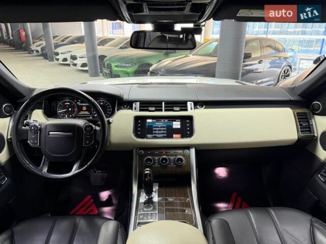Білий Ленд Ровер Range Rover Sport, об'ємом двигуна 2.99 л та пробігом 99 тис. км за 28500 $, фото 27 на Automoto.ua