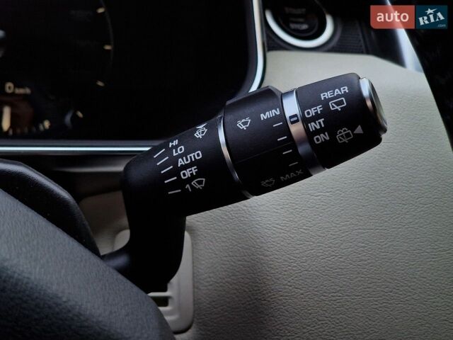 Білий Ленд Ровер Range Rover Sport, об'ємом двигуна 2.99 л та пробігом 99 тис. км за 28490 $, фото 78 на Automoto.ua