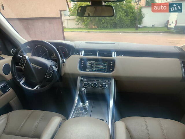 Білий Ленд Ровер Range Rover Sport, об'ємом двигуна 2.99 л та пробігом 219 тис. км за 23000 $, фото 7 на Automoto.ua