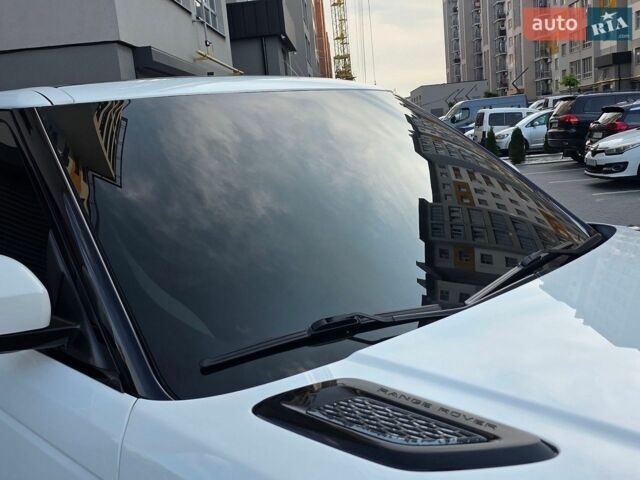 Білий Ленд Ровер Range Rover Sport, об'ємом двигуна 3 л та пробігом 194 тис. км за 23777 $, фото 15 на Automoto.ua