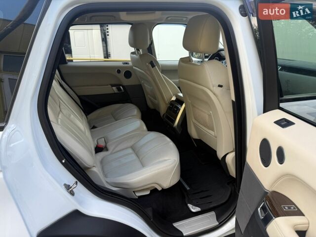 Білий Ленд Ровер Range Rover Sport, об'ємом двигуна 3 л та пробігом 171 тис. км за 22500 $, фото 57 на Automoto.ua