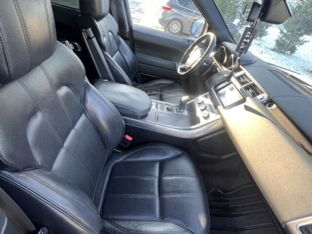 Білий Ленд Ровер Range Rover Sport, об'ємом двигуна 3 л та пробігом 186 тис. км за 26000 $, фото 30 на Automoto.ua