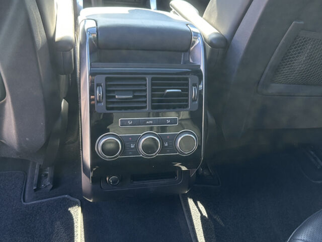 Білий Ленд Ровер Range Rover Sport, об'ємом двигуна 3 л та пробігом 170 тис. км за 24800 $, фото 14 на Automoto.ua