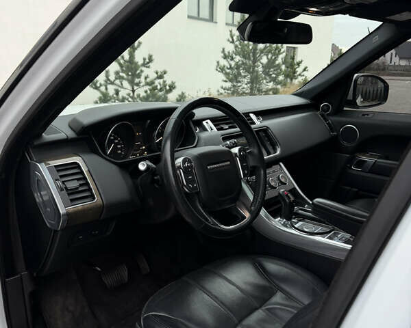 Білий Ленд Ровер Range Rover Sport, об'ємом двигуна 3 л та пробігом 195 тис. км за 24500 $, фото 21 на Automoto.ua
