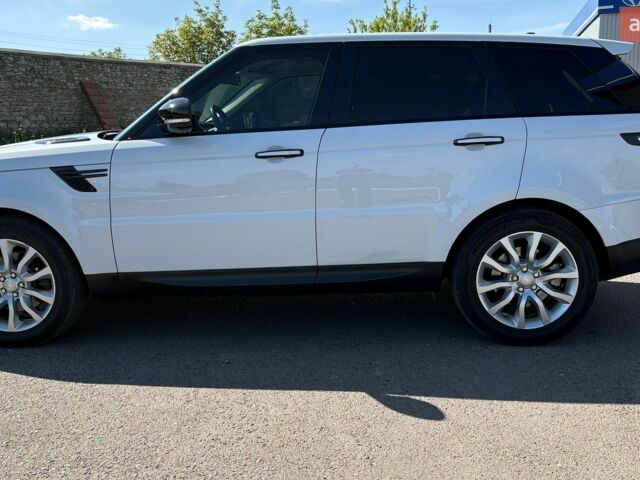 Білий Ленд Ровер Range Rover Sport, об'ємом двигуна 3 л та пробігом 215 тис. км за 22800 $, фото 12 на Automoto.ua