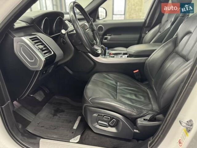 Белый Ленд Ровер Рендж Ровер Спорт, объемом двигателя 3 л и пробегом 146 тыс. км за 24500 $, фото 15 на Automoto.ua