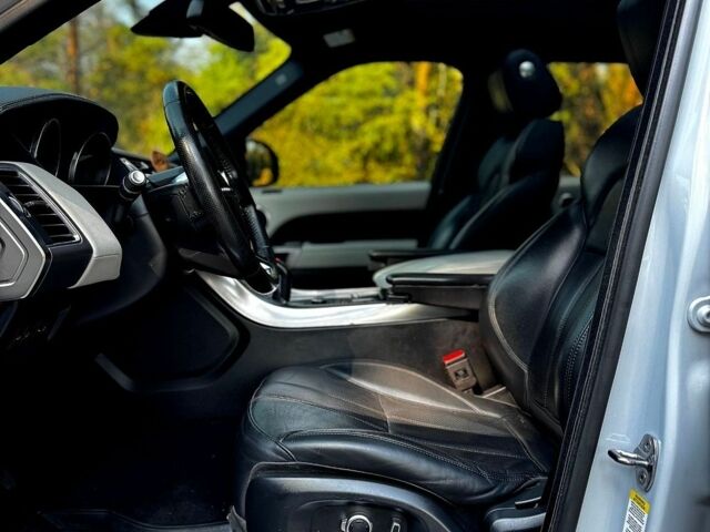 Білий Ленд Ровер Range Rover Sport, об'ємом двигуна 2.99 л та пробігом 197 тис. км за 24777 $, фото 14 на Automoto.ua