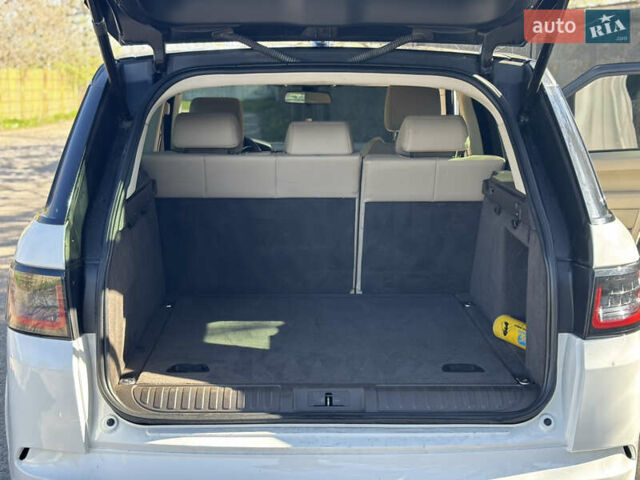 Білий Ленд Ровер Range Rover Sport, об'ємом двигуна 3 л та пробігом 101 тис. км за 26000 $, фото 12 на Automoto.ua