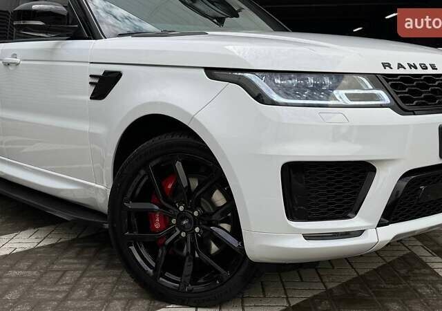 Білий Ленд Ровер Range Rover Sport, об'ємом двигуна 3 л та пробігом 261 тис. км за 26990 $, фото 1 на Automoto.ua