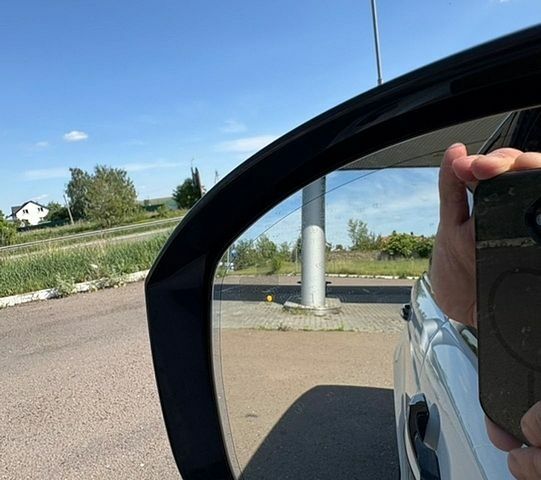 Білий Ленд Ровер Range Rover Sport, об'ємом двигуна 3 л та пробігом 215 тис. км за 22800 $, фото 63 на Automoto.ua
