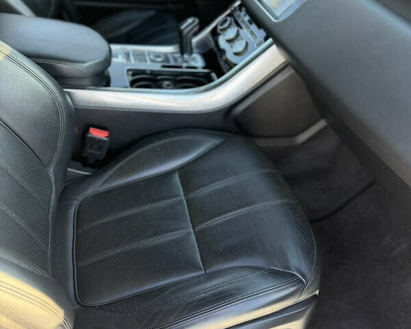 Белый Ленд Ровер Рендж Ровер Спорт, объемом двигателя 3 л и пробегом 259 тыс. км за 28500 $, фото 18 на Automoto.ua