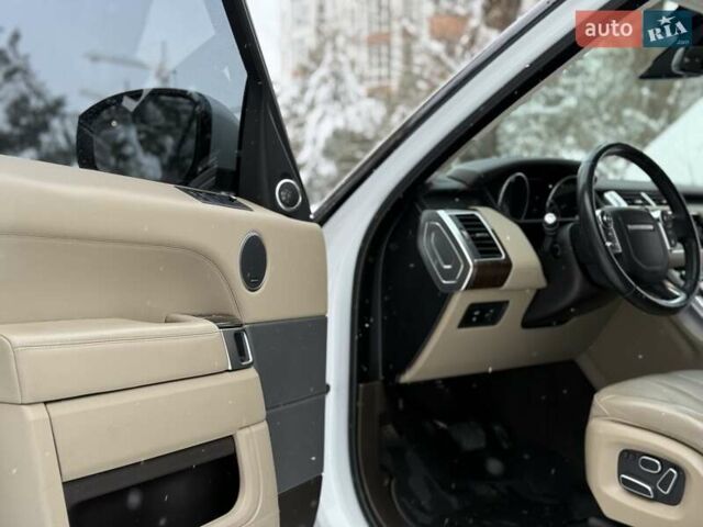 Белый Ленд Ровер Рендж Ровер Спорт, объемом двигателя 3 л и пробегом 170 тыс. км за 26500 $, фото 20 на Automoto.ua