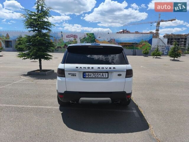 Білий Ленд Ровер Range Rover Sport, об'ємом двигуна 3 л та пробігом 186 тис. км за 26000 $, фото 2 на Automoto.ua