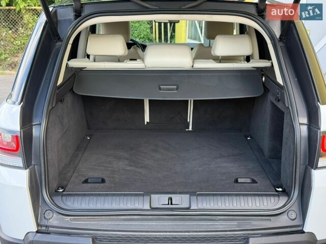 Білий Ленд Ровер Range Rover Sport, об'ємом двигуна 3 л та пробігом 171 тис. км за 22500 $, фото 49 на Automoto.ua