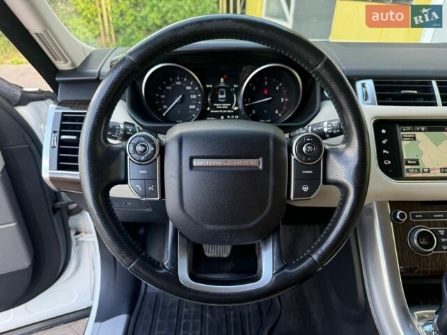 Білий Ленд Ровер Range Rover Sport, об'ємом двигуна 3 л та пробігом 171 тис. км за 22500 $, фото 38 на Automoto.ua