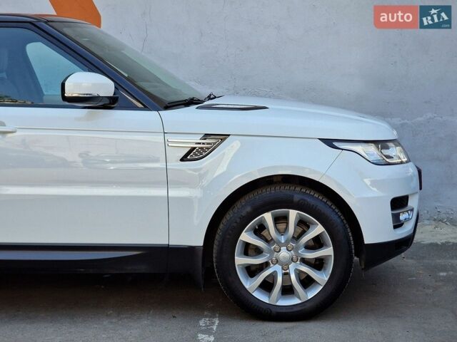 Білий Ленд Ровер Range Rover Sport, об'ємом двигуна 2.99 л та пробігом 99 тис. км за 28490 $, фото 22 на Automoto.ua