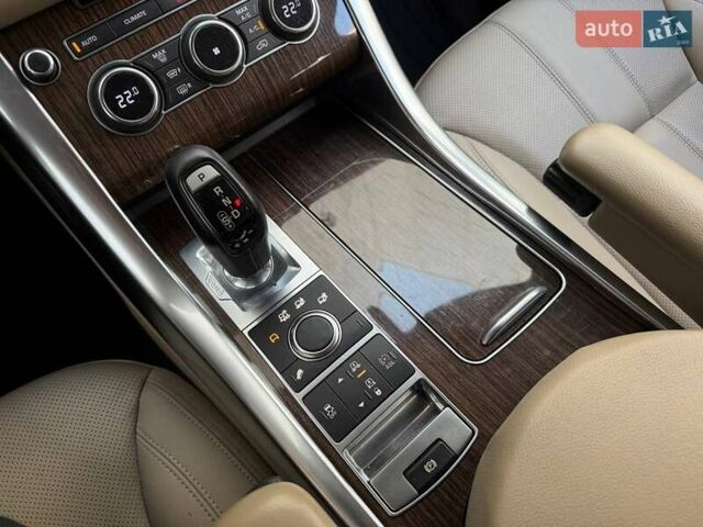 Білий Ленд Ровер Range Rover Sport, об'ємом двигуна 2.99 л та пробігом 171 тис. км за 24990 $, фото 19 на Automoto.ua