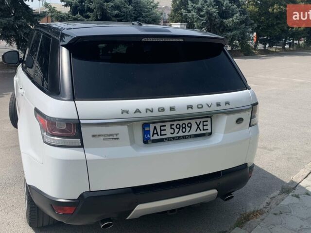Белый Ленд Ровер Рендж Ровер Спорт, объемом двигателя 3 л и пробегом 183 тыс. км за 36000 $, фото 18 на Automoto.ua