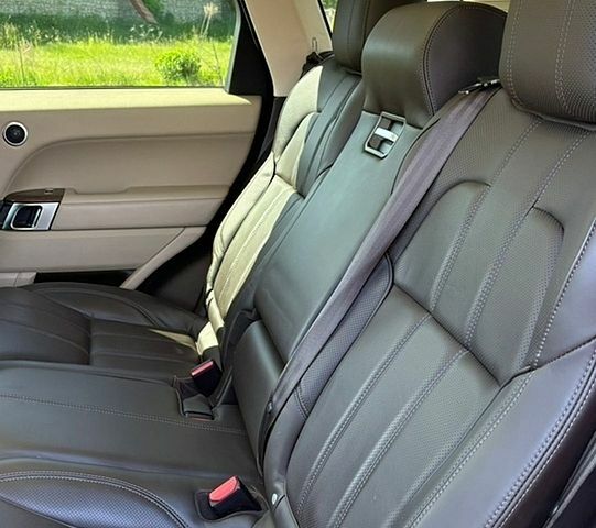 Білий Ленд Ровер Range Rover Sport, об'ємом двигуна 3 л та пробігом 215 тис. км за 22800 $, фото 33 на Automoto.ua
