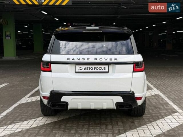 Белый Ленд Ровер Рендж Ровер Спорт, объемом двигателя 3 л и пробегом 261 тыс. км за 26990 $, фото 5 на Automoto.ua