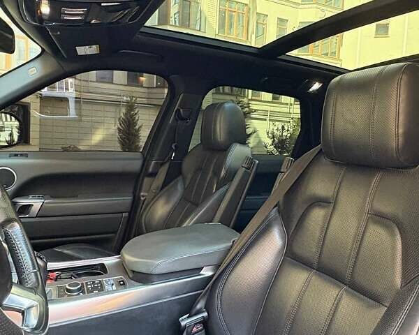 Білий Ленд Ровер Range Rover Sport, об'ємом двигуна 3 л та пробігом 183 тис. км за 25500 $, фото 4 на Automoto.ua