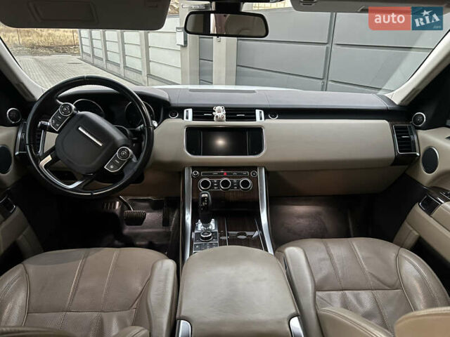 Білий Ленд Ровер Range Rover Sport, об'ємом двигуна 3 л та пробігом 173 тис. км за 24999 $, фото 17 на Automoto.ua