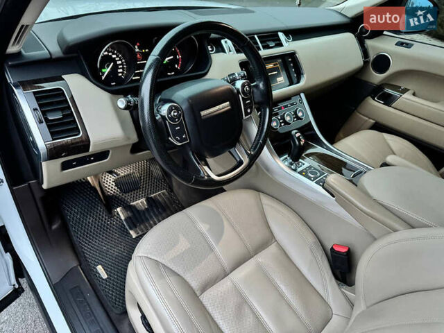 Белый Ленд Ровер Рендж Ровер Спорт, объемом двигателя 2.99 л и пробегом 104 тыс. км за 29500 $, фото 23 на Automoto.ua