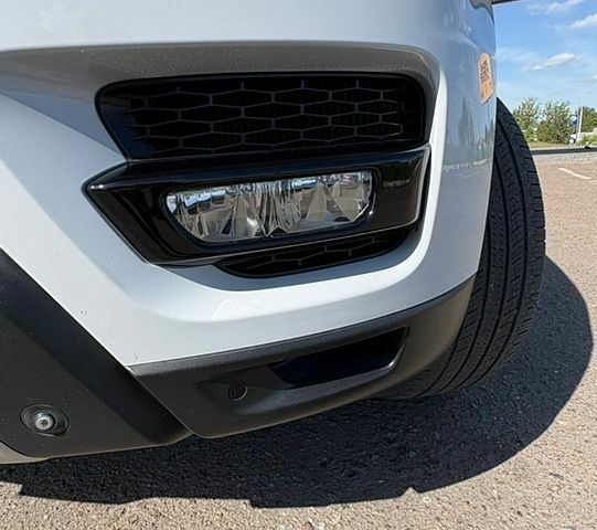 Білий Ленд Ровер Range Rover Sport, об'ємом двигуна 3 л та пробігом 215 тис. км за 22800 $, фото 57 на Automoto.ua