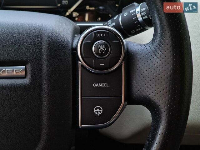 Білий Ленд Ровер Range Rover Sport, об'ємом двигуна 2.99 л та пробігом 99 тис. км за 28490 $, фото 75 на Automoto.ua